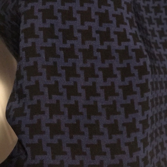 Houndstooth blouse - Picture 3 of 3